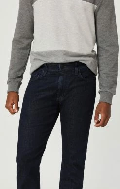 Mavi Denim MARCUS SLIM STRAIGHT LEG IN RINSE PORTLAND