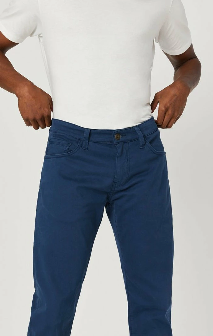 Brand new 👍 Mavi Pants ZACH STRAIGHT LEG IN NAVY TWILL ⭐ 6 Mavi Pants ZACH STRAIGHT LEG IN NAVY TWILL