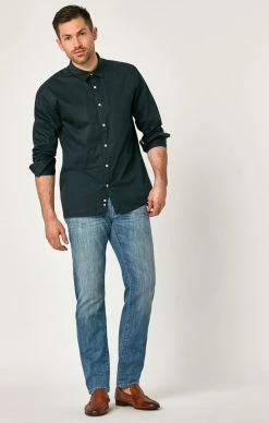 Mavi Denim ZACH STRAIGHT LEG IN MID FOGGY MAUI