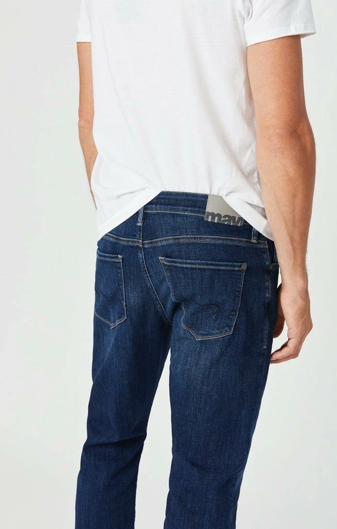 Best deal π Mavi Denim ZACH STRAIGHT LEG π JEANS IN DARK FEATHER BLUE π₯ 6 Mavi Denim ZACH STRAIGHT LEG JEANS IN DARK FEATHER BLUE