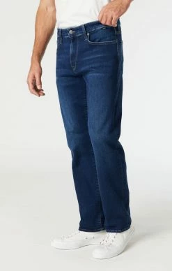 Deals ๐ฅฐ Mavi ZACH STRAIGHT LEG ๐ JEANS IN DARK BRUSHED ATHLETIC Denim ๐ 10 Mavi ZACH STRAIGHT LEG JEANS IN DARK BRUSHED ATHLETIC Denim