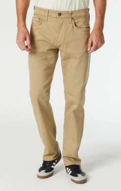 Mavi ZACH STRAIGHT LEG IN BRITISH KHAKI NEWPORT