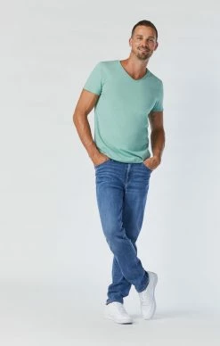 Mavi Denim STEVE ATHLETIC JEANS IN MID BRUSHED SUPERMOVE