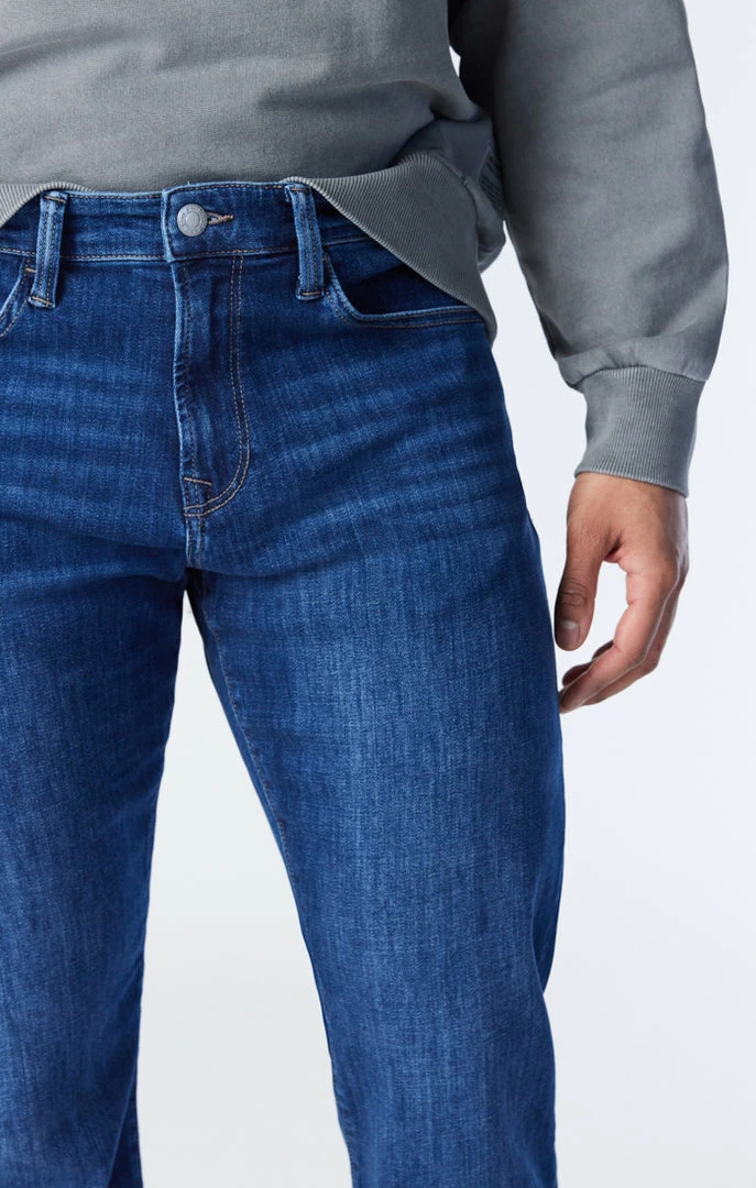 Promo ⌛ Mavi MATT RELAXED STRAIGHT LEG IN DARK BRUSHED FEATHER BLUE ⭐ 4 Mavi MATT RELAXED STRAIGHT LEG IN DARK BRUSHED FEATHER BLUE