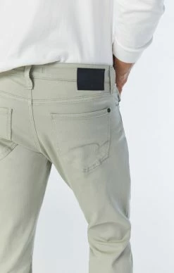 Deals ๐ Mavi MARCUS SLIM STRAIGHT LEG ๐ JEANS IN TEA SUPERMOVE ๐ 9 Mavi MARCUS SLIM STRAIGHT LEG JEANS IN TEA SUPERMOVE