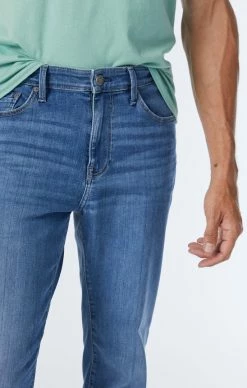 Mavi Denim STEVE ATHLETIC JEANS IN MID BRUSHED SUPERMOVE