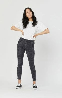 Mavi JULIETTE SKINNY CARGO IN SMOKE CAMO Pants