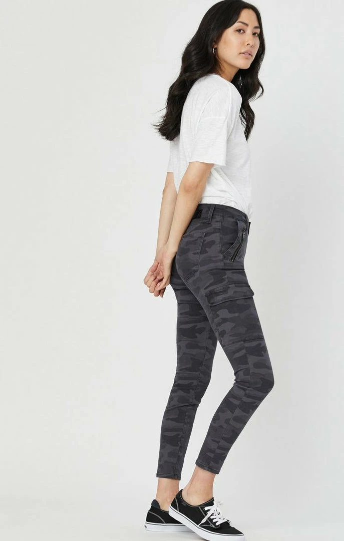 Cheapest π€© Mavi JULIETTE SKINNY CARGO IN SMOKE CAMO Pants π₯ 4 Mavi JULIETTE SKINNY CARGO IN SMOKE CAMO Pants