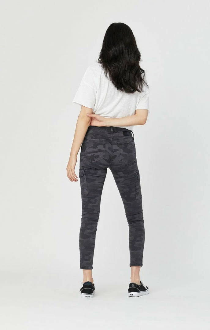 Cheapest π€© Mavi JULIETTE SKINNY CARGO IN SMOKE CAMO Pants π₯ 5 Mavi JULIETTE SKINNY CARGO IN SMOKE CAMO Pants