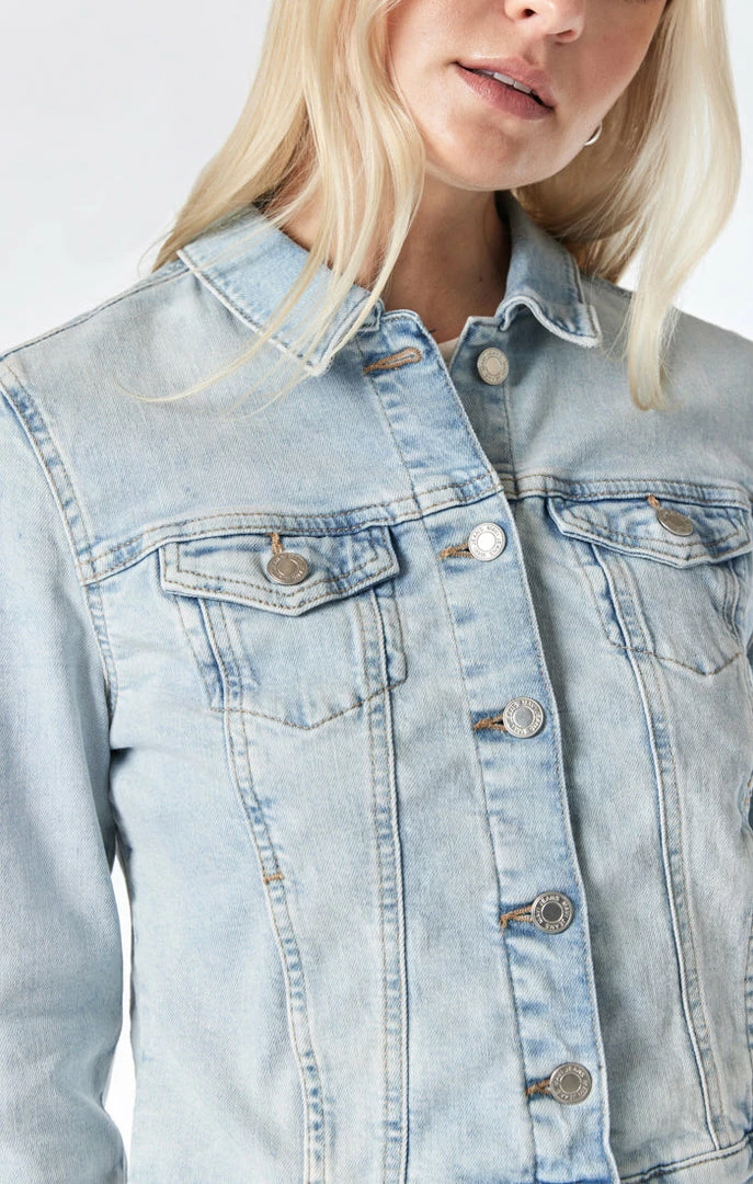 Brand new π₯° Mavi Denim SAMANTHA JACKET IN LIGHT RIPPED RECYCLED BLUE 𧨠2 Mavi Denim SAMANTHA JACKET IN LIGHT RIPPED RECYCLED BLUE