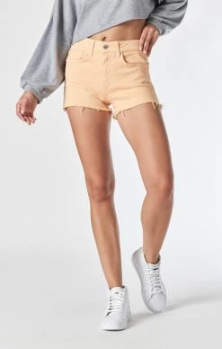 New ๐ Mavi ROSIE BOYFRIEND SHORT IN CARAMEL CREAM LA VINTAGE ๐ 9 Mavi ROSIE BOYFRIEND SHORT IN CARAMEL CREAM LA VINTAGE