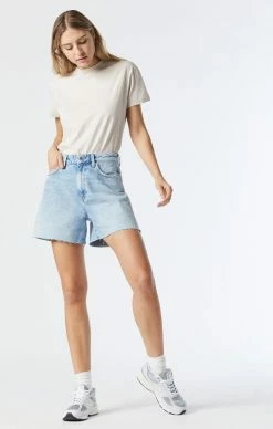 Mavi MILLIE RELAXED SHORT IN LIGHT DENIM