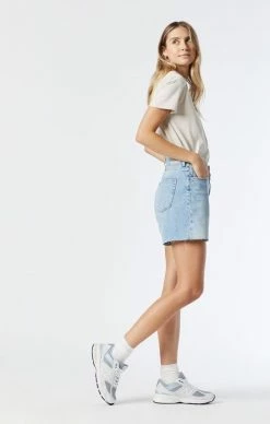 Mavi MILLIE RELAXED SHORT IN LIGHT DENIM