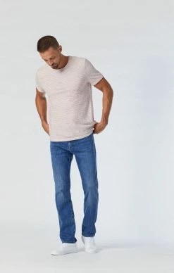 Mavi ZACH STRAIGHT LEG JEANS IN DARK FEATHER SUPERMOVE