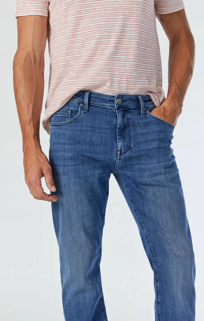 Best deal π Mavi ZACH STRAIGHT LEG π JEANS IN DARK FEATHER SUPERMOVE π₯° 3 Mavi ZACH STRAIGHT LEG JEANS IN DARK FEATHER SUPERMOVE