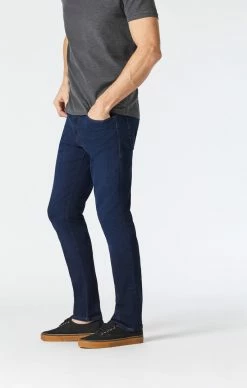 Hot Sale 🔔 Mavi Denim JAKE SLIM LEG 👖 JEANS IN DEEP INK ORGANIC MOVE 🔥 10 Mavi Denim JAKE SLIM LEG JEANS IN DEEP INK ORGANIC MOVE