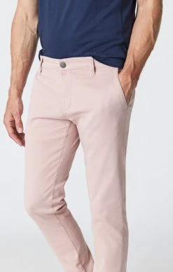 Mavi JOHNNY SLIM CHINO PANTS IN ADOBE ROSE SUMMER TWILL