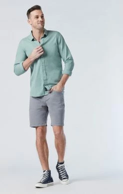 Mavi ETHAN SHORTS IN SHARKSKIN TWILL