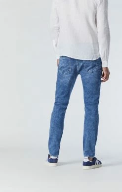 Mavi Denim JAKE SLIM LEG JEANS IN LIGHT WILLIAMSBURG