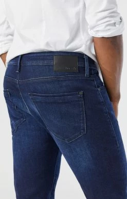 Mavi ZACH STRAIGHT LEG IN DARK BRUSHED ATHLETIC