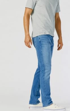 Mavi JAKE SLIM LEG JEANS IN LIGHT ATHLETIC