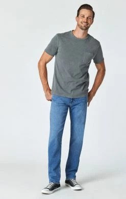 Mavi ZACH STRAIGHT LEG JEANS IN LIGHT ATHLETIC Denim