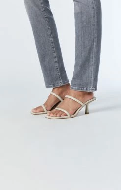 Best Sale π Mavi KATHLEEN SLIM BOYFRIEND π JEANS IN LIGHT GREY FEATHER BLUE β 13 Mavi KATHLEEN SLIM BOYFRIEND JEANS IN LIGHT GREY FEATHER BLUE