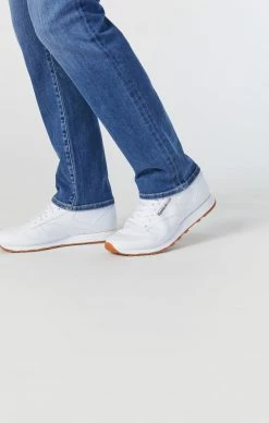 Mavi ZACH STRAIGHT LEG JEANS IN MID INDIGO BRUSHED WILLIAMSBURG Denim