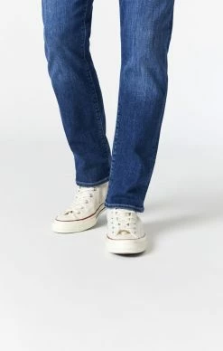 Mavi Denim ZACH STRAIGHT LEG JEANS IN DARK USED BRUSHED FEATHER BLUE