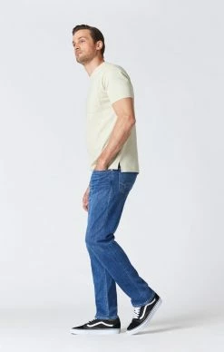 Mavi ZACH STRAIGHT LEG JEANS IN MID USED BRUSHED FEATHER BLUE Denim