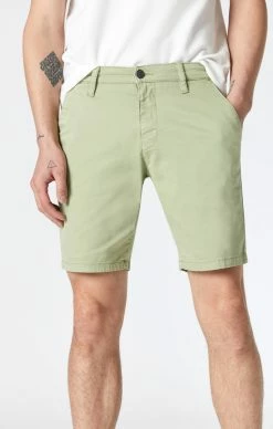 Mavi NOAH SHORTS IN RESEDA TWILL