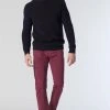 Mavi ZACH STRAIGHT LEG PANTS IN WINDSOR WINE TWILL
