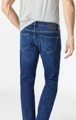 Mavi Denim ZACH STRAIGHT LEG JEANS IN DARK USED BRUSHED FEATHER BLUE