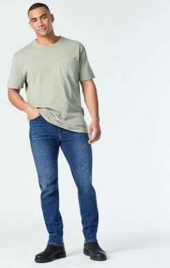 Mavi STEVE ATHLETIC JEANS IN DARK BRUSHED SUPERMOVE Denim