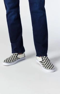 Budget ⌛ Mavi MARCUS SLIM STRAIGHT LEG IN DARK BRUSHED ATHLETIC Denim ⭐ 10 Mavi MARCUS SLIM STRAIGHT LEG IN DARK BRUSHED ATHLETIC Denim