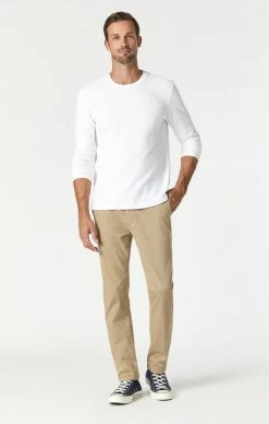 Mavi JEFF SLIM LEG IN BRITISH KHAKI TWILL
