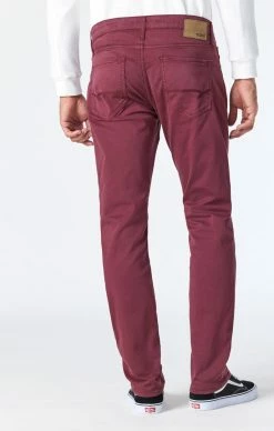 Mavi MARCUS SLIM STRAIGHT LEG IN WINDSOR WINE TWILL