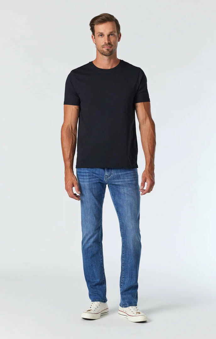 Discount π₯ Mavi JAKE SLIM LEG IN MID SUPERMOVE β 2 Mavi JAKE SLIM LEG IN MID SUPERMOVE