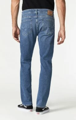 Mavi Denim ZACH STRAIGHT LEG JEANS IN MID USED ORGANIC MOVE