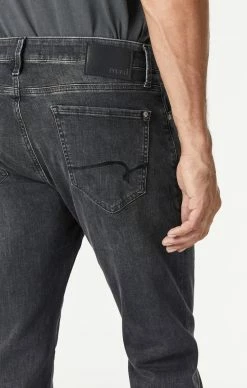 Mavi ZACH STRAIGHT LEG IN DARK SMOKE ORGANIC MOVE Denim