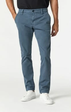 Mavi JOHNNY SLIM CHINO PANTS IN DARK SLATE TWILL