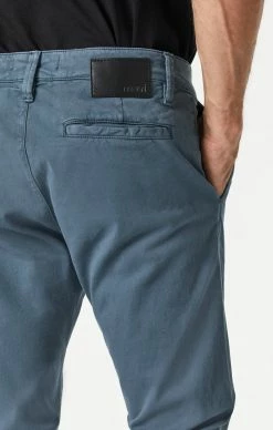 Mavi JOHNNY SLIM CHINO PANTS IN DARK SLATE TWILL