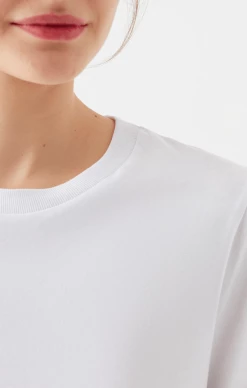 Wholesale ⭐ Mavi Tops & T-Shirts 👩 WOMEN'S BASIC CROP T-SHIRT IN WHITE 😍 8 Mavi Tops & T-Shirts WOMEN'S BASIC CROP T-SHIRT IN WHITE