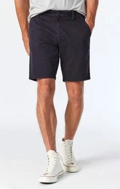 Mavi NOAH SHORTS IN BLACK TWILL