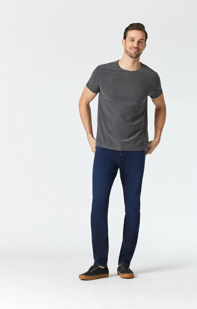 Hot Sale 🔔 Mavi Denim JAKE SLIM LEG 👖 JEANS IN DEEP INK ORGANIC MOVE 🔥 1 Mavi Denim JAKE SLIM LEG JEANS IN DEEP INK ORGANIC MOVE