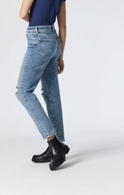 Discount ⌛ Mavi SOHO GIRLFRIEND 👖 JEANS IN LIGHT RIPPED RECYCLE BLUE 🥰 12 Mavi SOHO GIRLFRIEND JEANS IN LIGHT RIPPED RECYCLE BLUE
