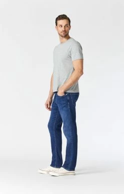 Mavi Denim ZACH STRAIGHT LEG JEANS IN DARK USED BRUSHED FEATHER BLUE