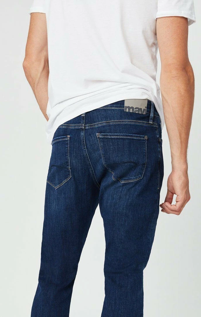 Top 10 โค๏ธ Mavi Denim MARCUS SLIM STRAIGHT LEG ๐ JEANS IN DARK FEATHER BLUE ๐ฏ 5 Mavi Denim MARCUS SLIM STRAIGHT LEG JEANS IN DARK FEATHER BLUE