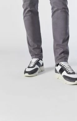 Mavi Pants JOHNNY SLIM LEG CHINO IN POPPY SEED TWILL