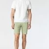 Mavi NOAH SHORTS IN RESEDA TWILL